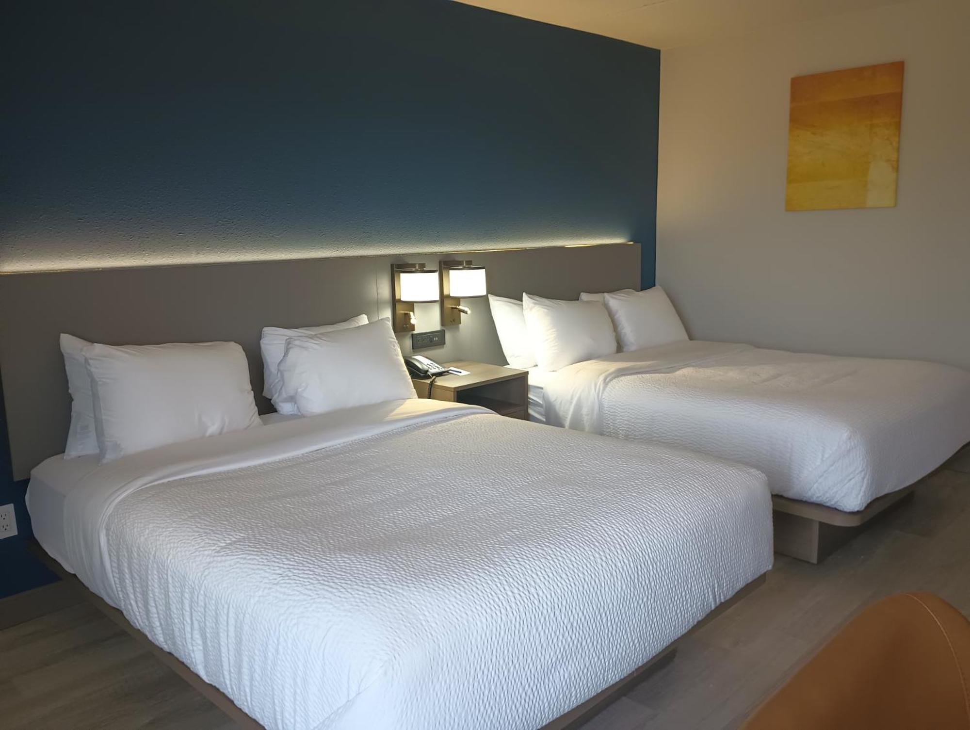 ชัวร์สเตย์ พลัส โฮเทล บาย เบสต์ เวสเทิร์น จอห์นสัน ซิตี้ Hotel Johnson City ภายนอก รูปภาพ
